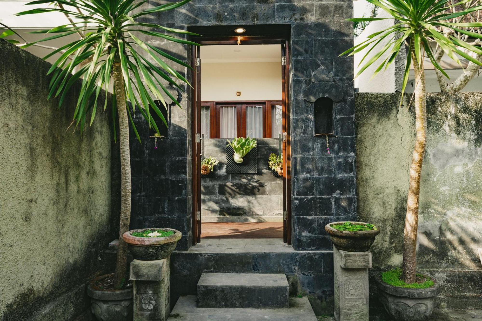 Happy Devi Guesthouse Canggu Kültér fotó